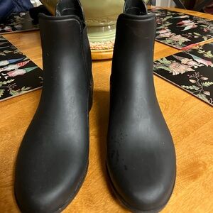 J.Crew rain bootss in excellent condition